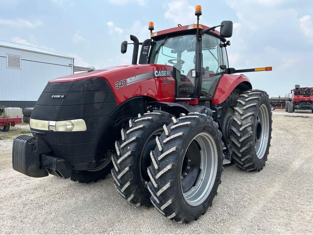 2014 Case IH Magnum 340 Tractor