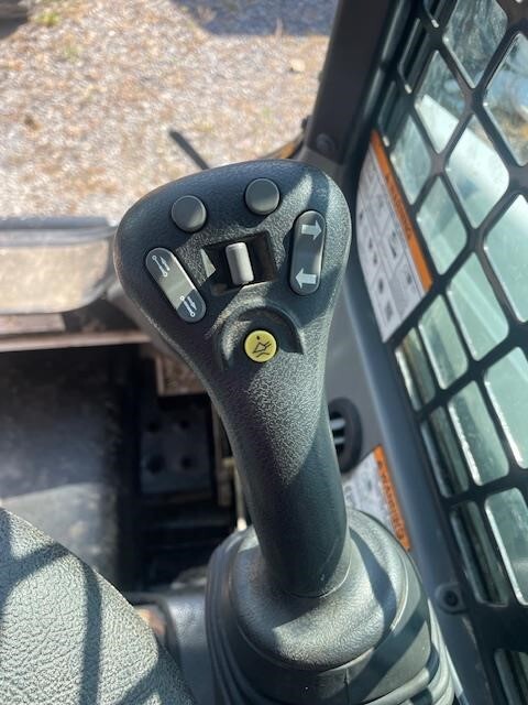 2020 Bobcat T450 Skid Steer