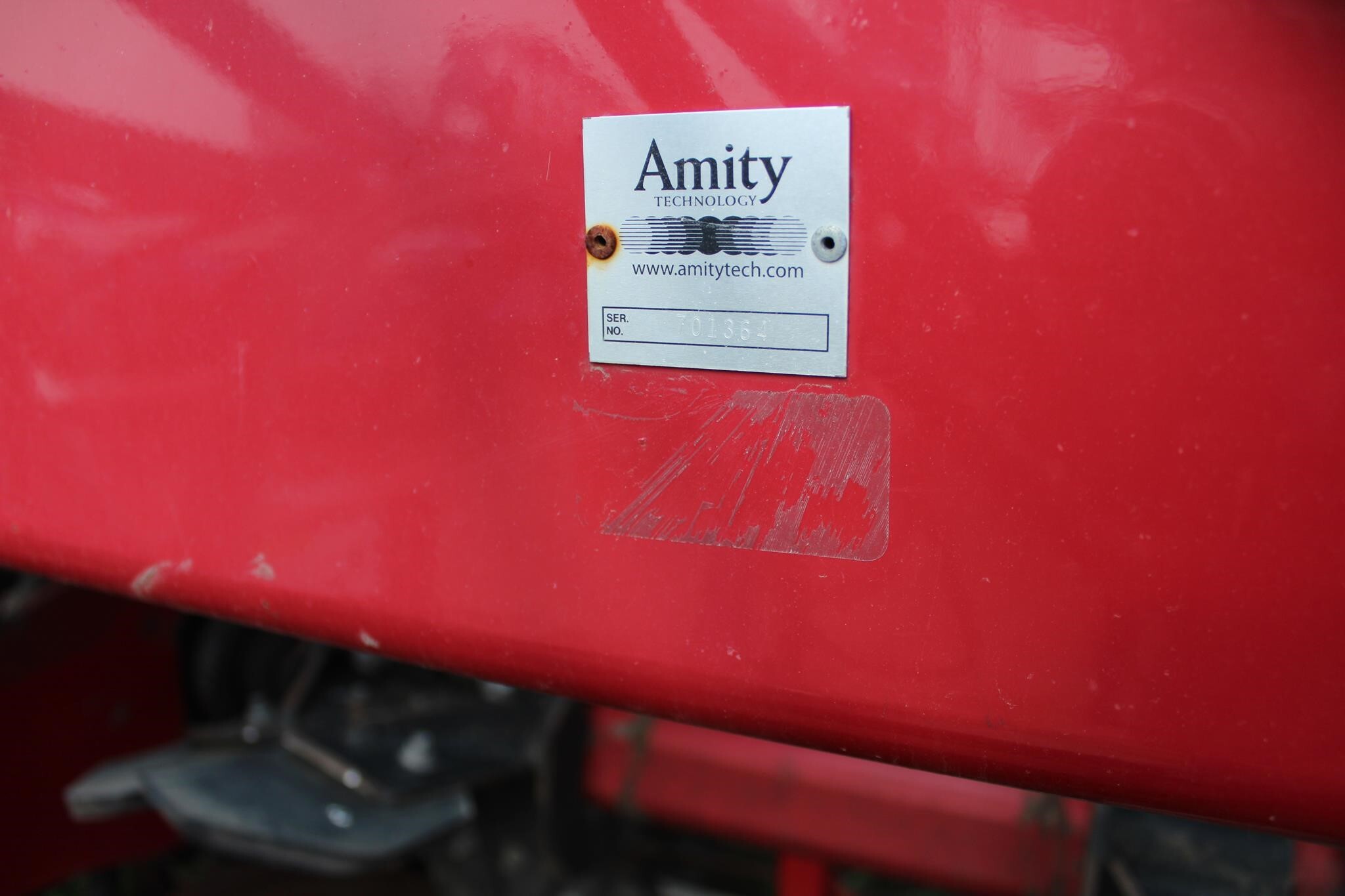 2013 Amity 2700 Beet Equipment
