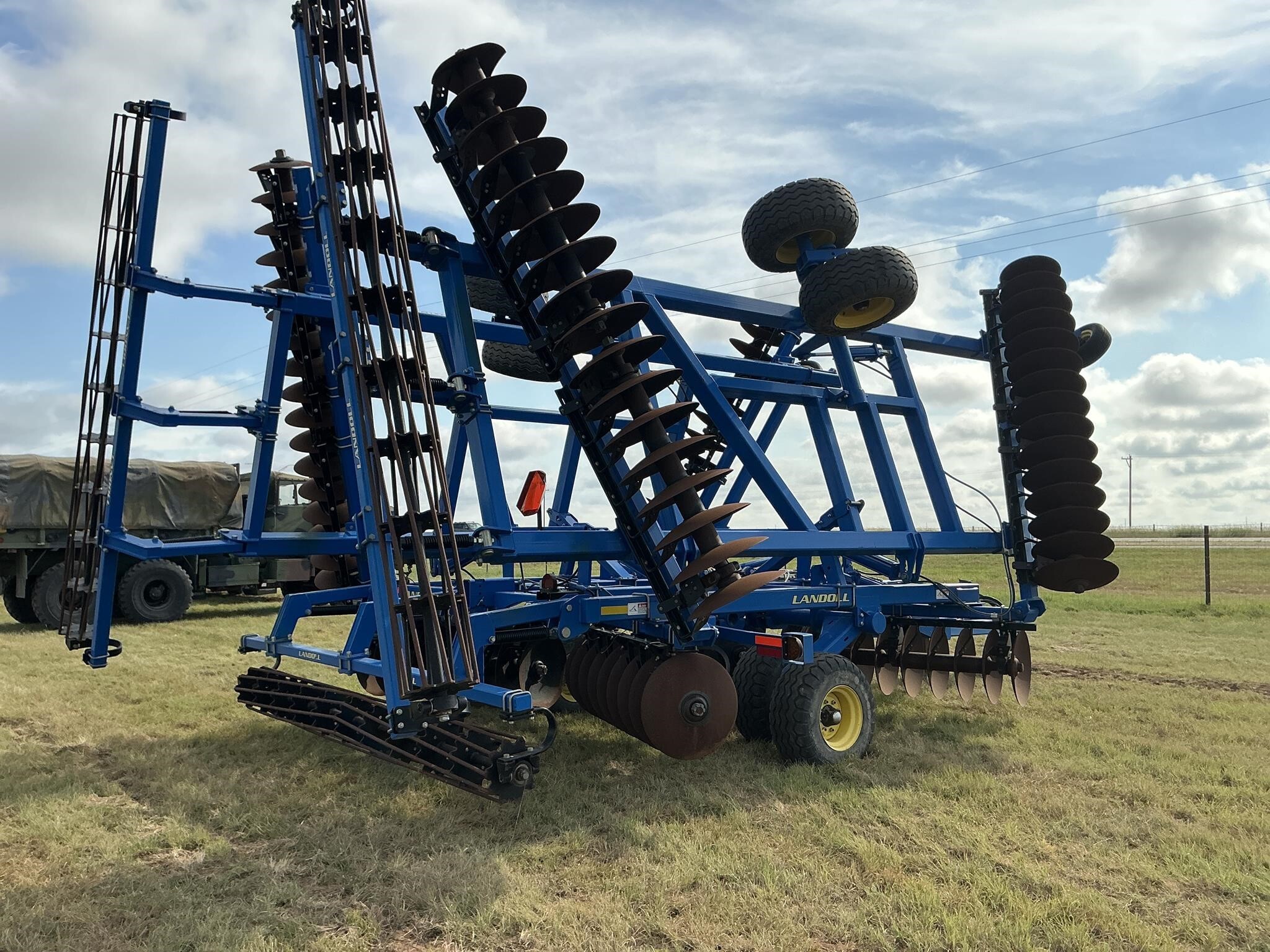2015 Landoll 6231-36 Disk