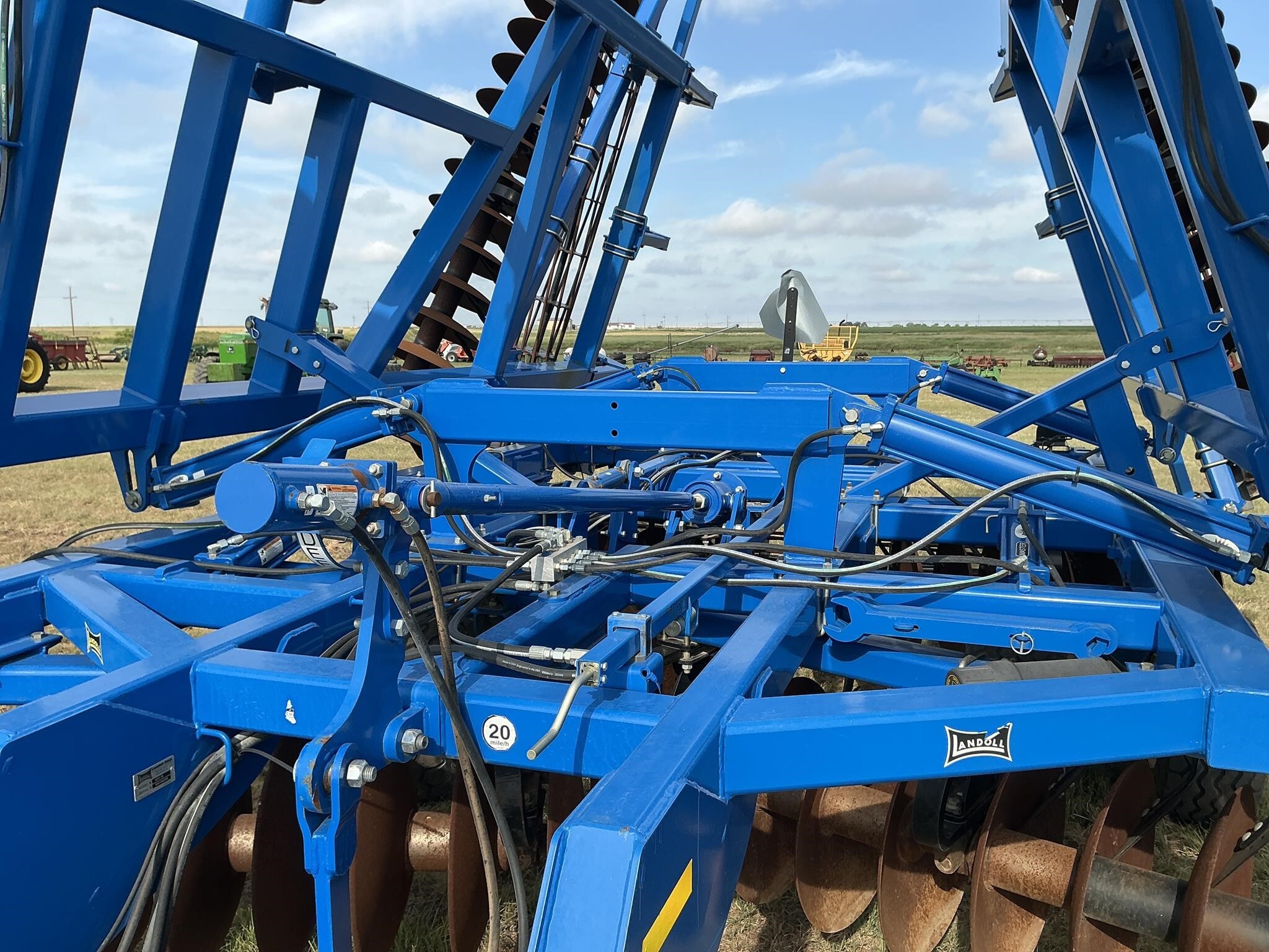 2015 Landoll 6231-36 Disk