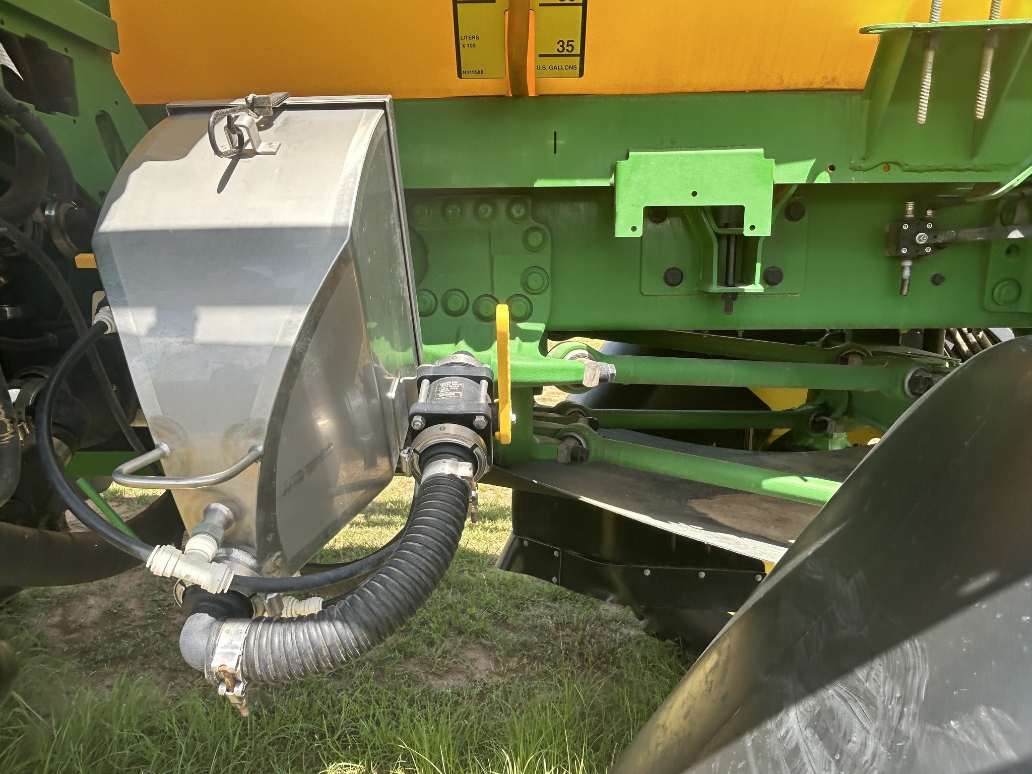 2024 John Deere R4023 Self-Propelled Sprayer