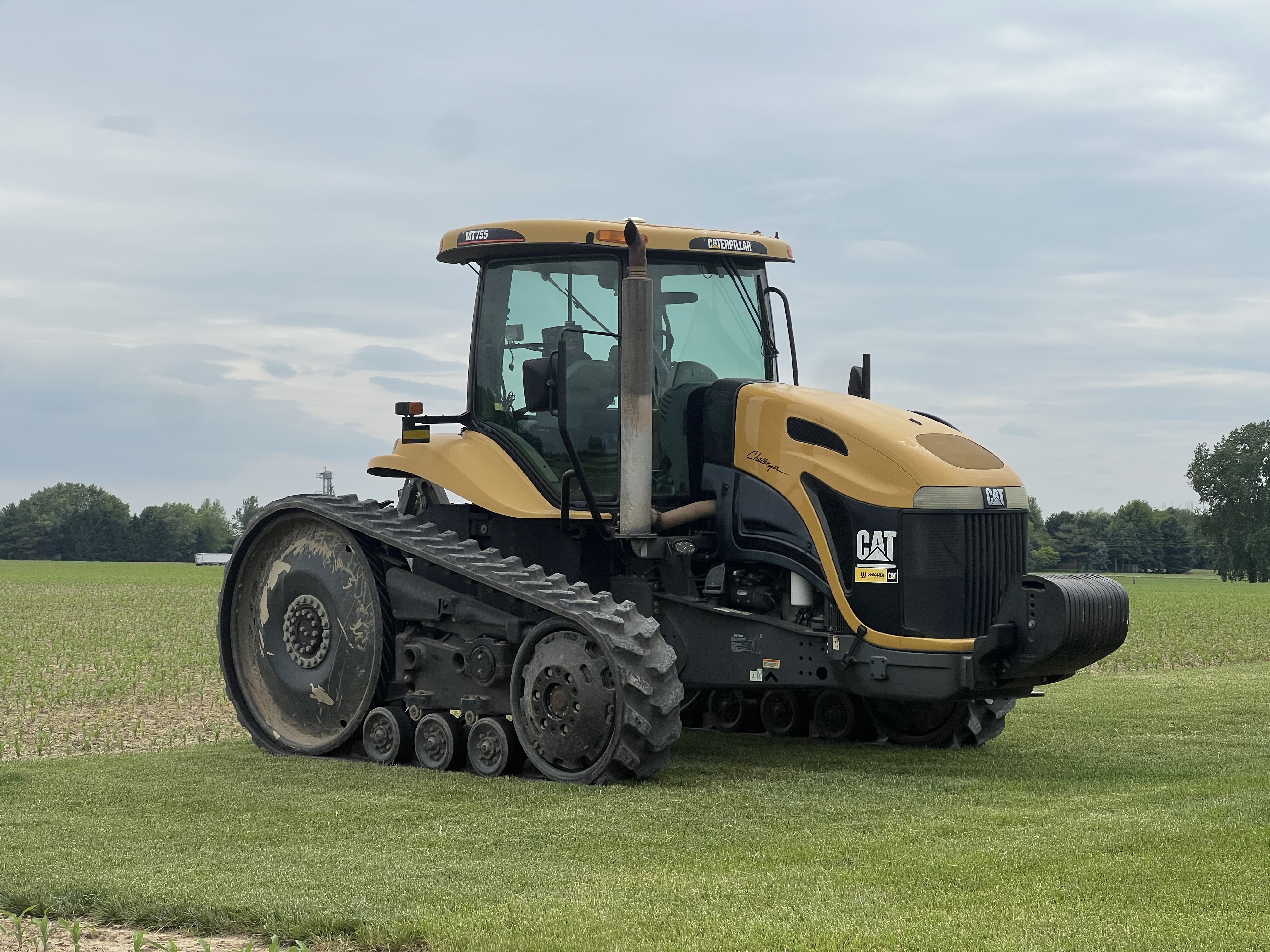 2002 Challenger MT755 Tractor