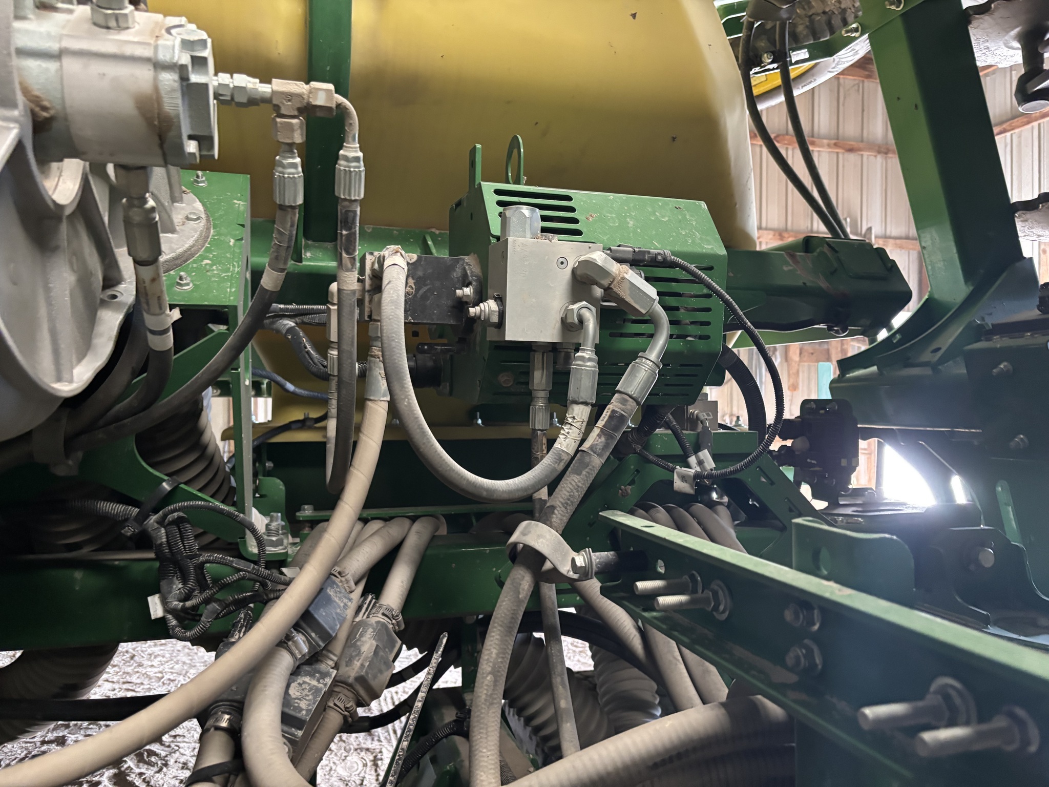 2021 John Deere N530C Air Seeder