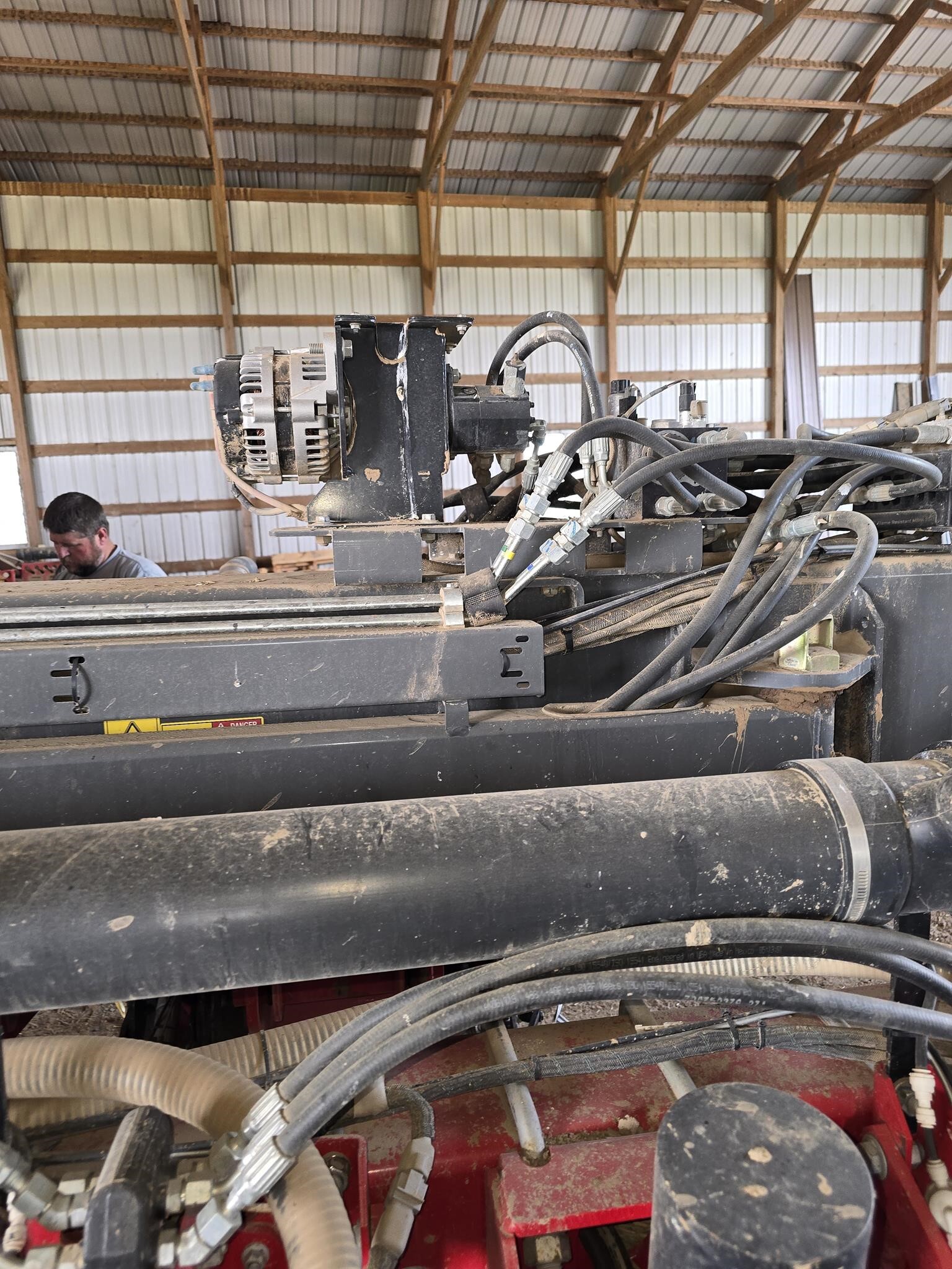 2020 White 9816VE Planter