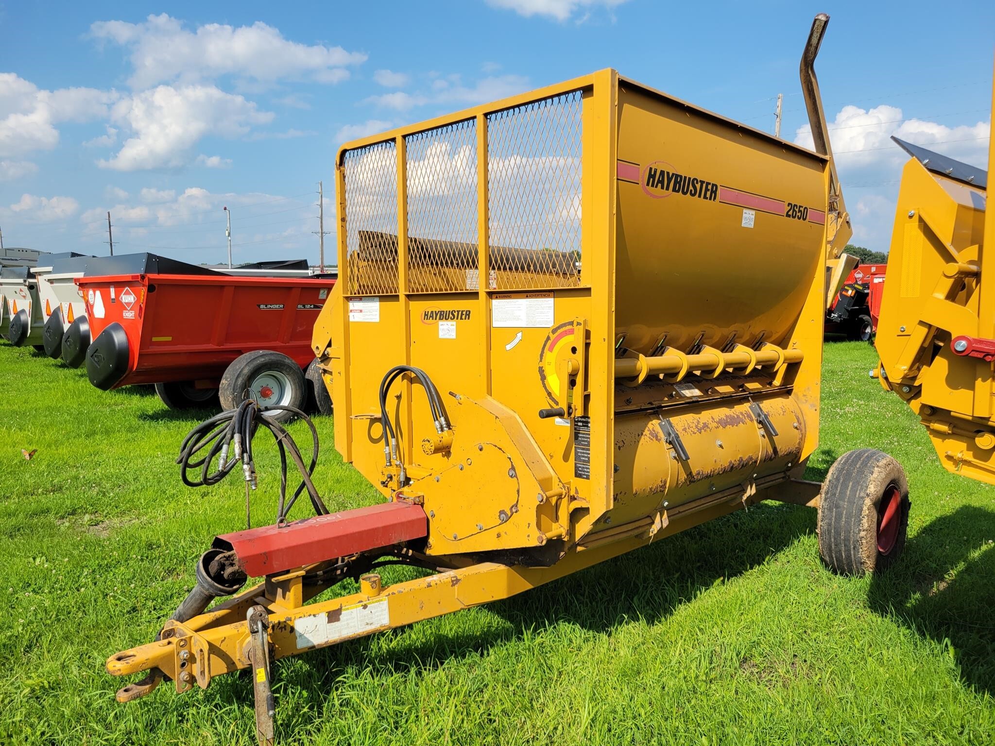2014 Haybuster 2650 Grinders and Mixer