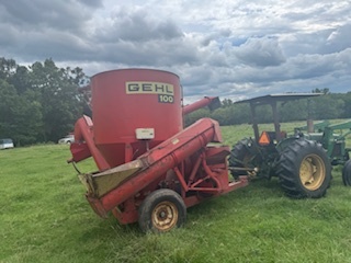  Gehl 100 Grinders and Mixer