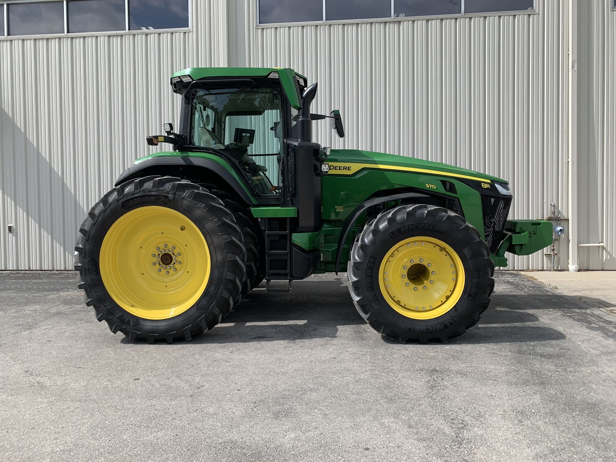2024 John Deere 8R 340 Tractor