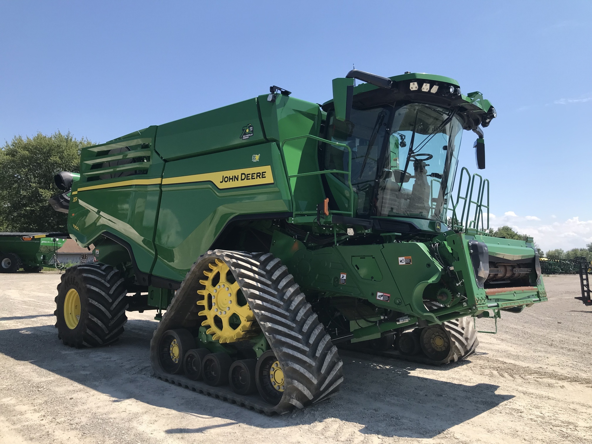 2022 John Deere X9 1000 Combine
