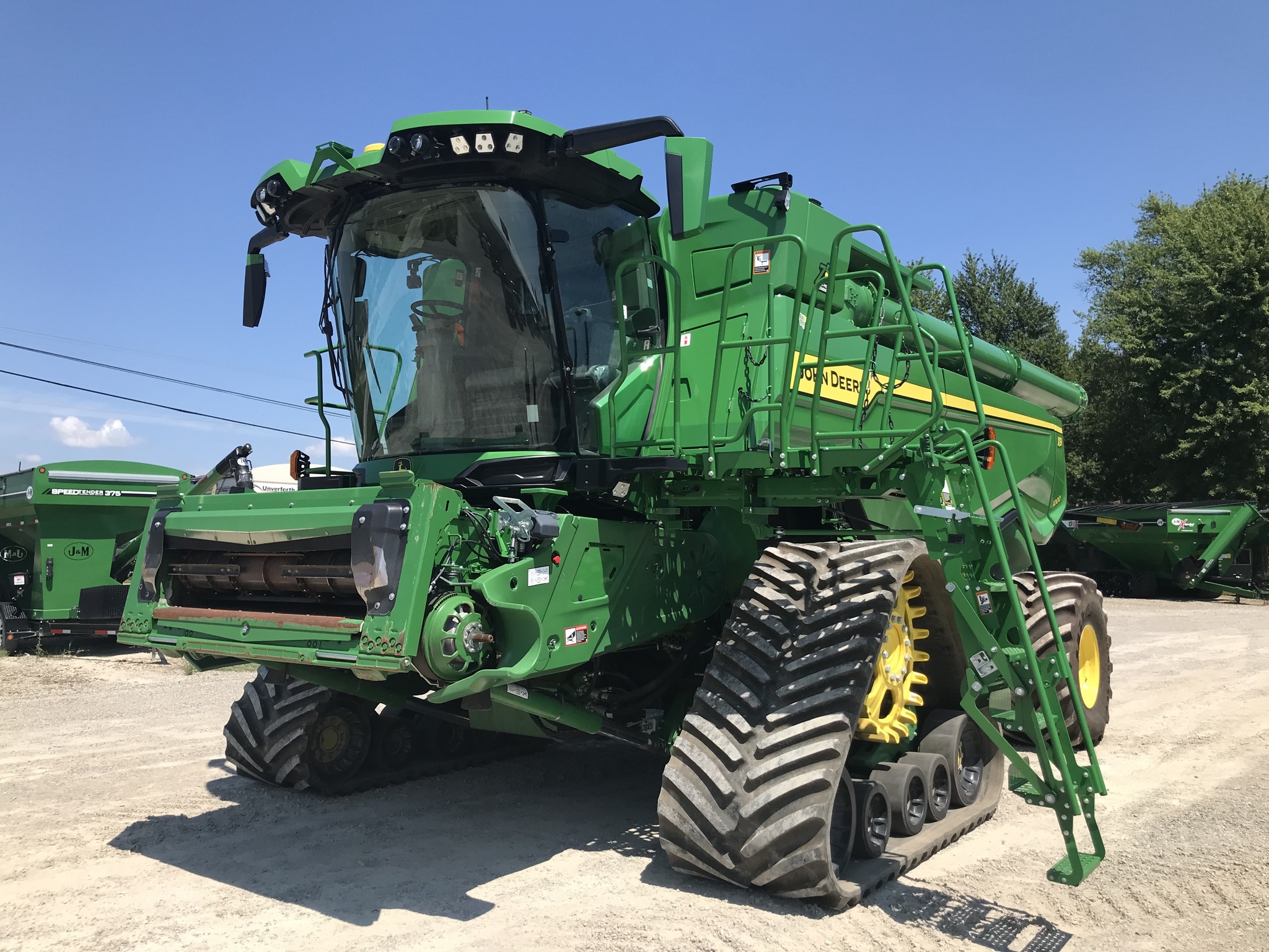 2022 John Deere X9 1000 Combine