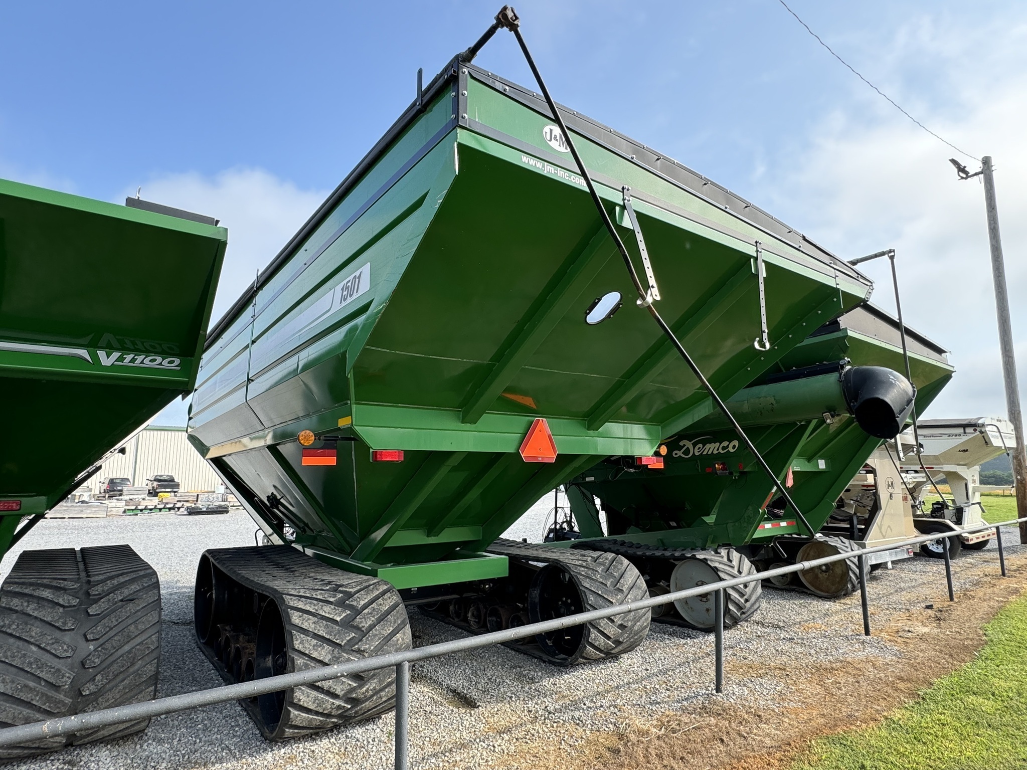 2014 J&M 1501-22 Grain Cart
