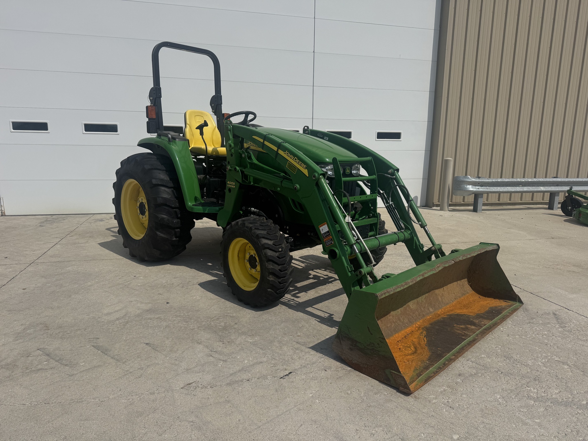 2012 John Deere 4320 Tractor