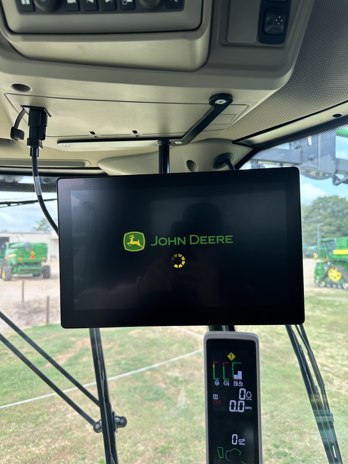 2024 John Deere CP770 Cotton Equipment