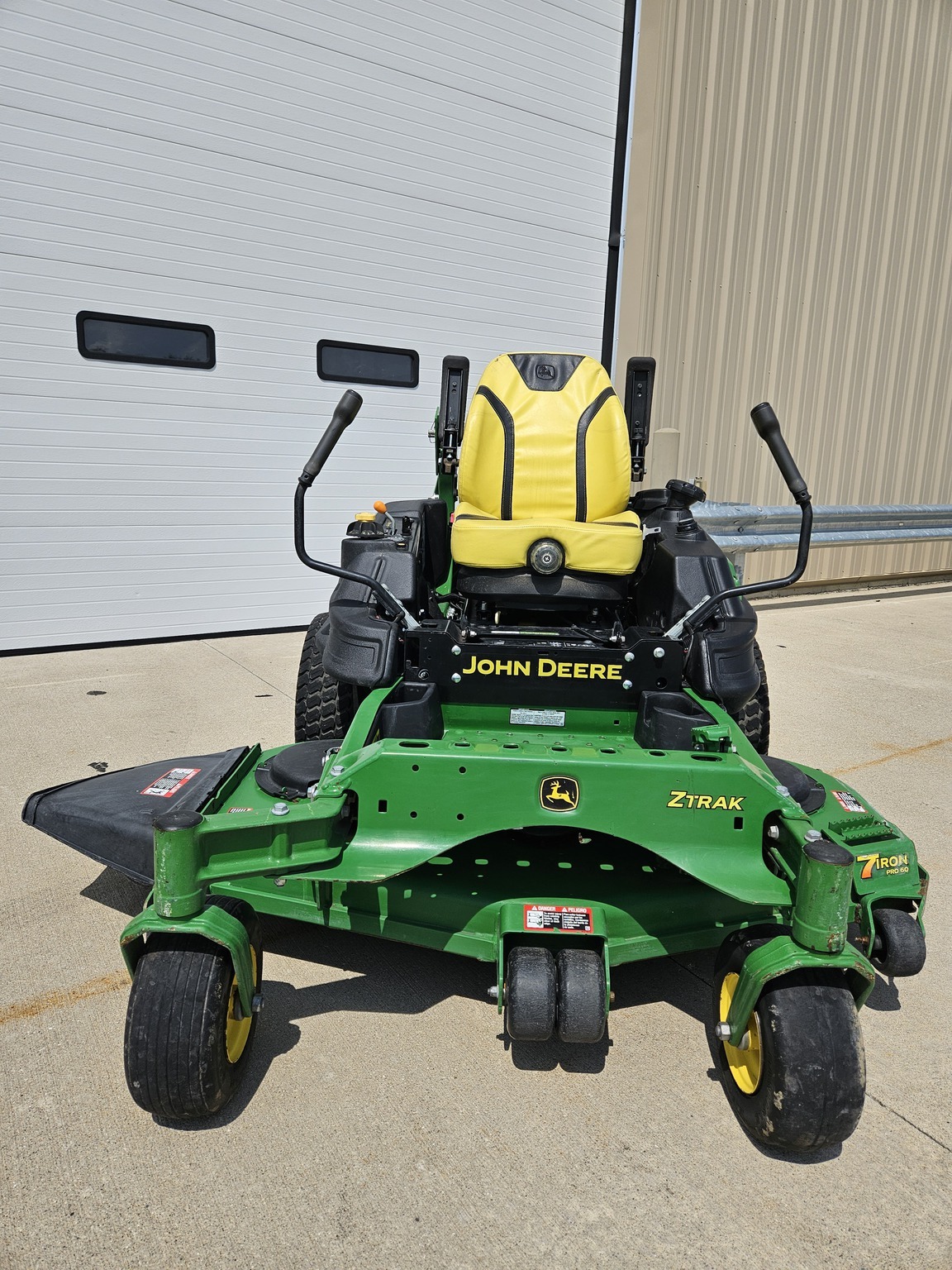 2021 John Deere Z950R Lawn Mower