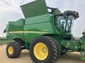 2024 John Deere S780 Combine
