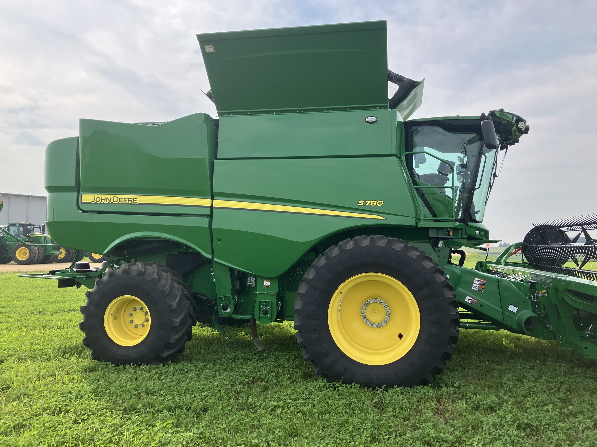 2024 John Deere S780 Combine
