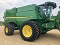 2024 John Deere S780 Combine