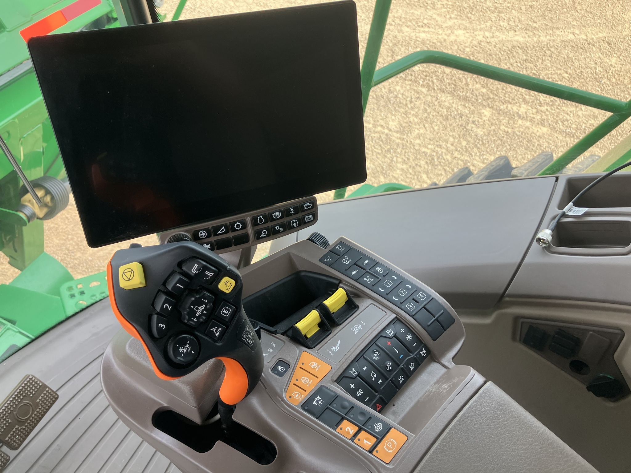 2024 John Deere S780 Combine
