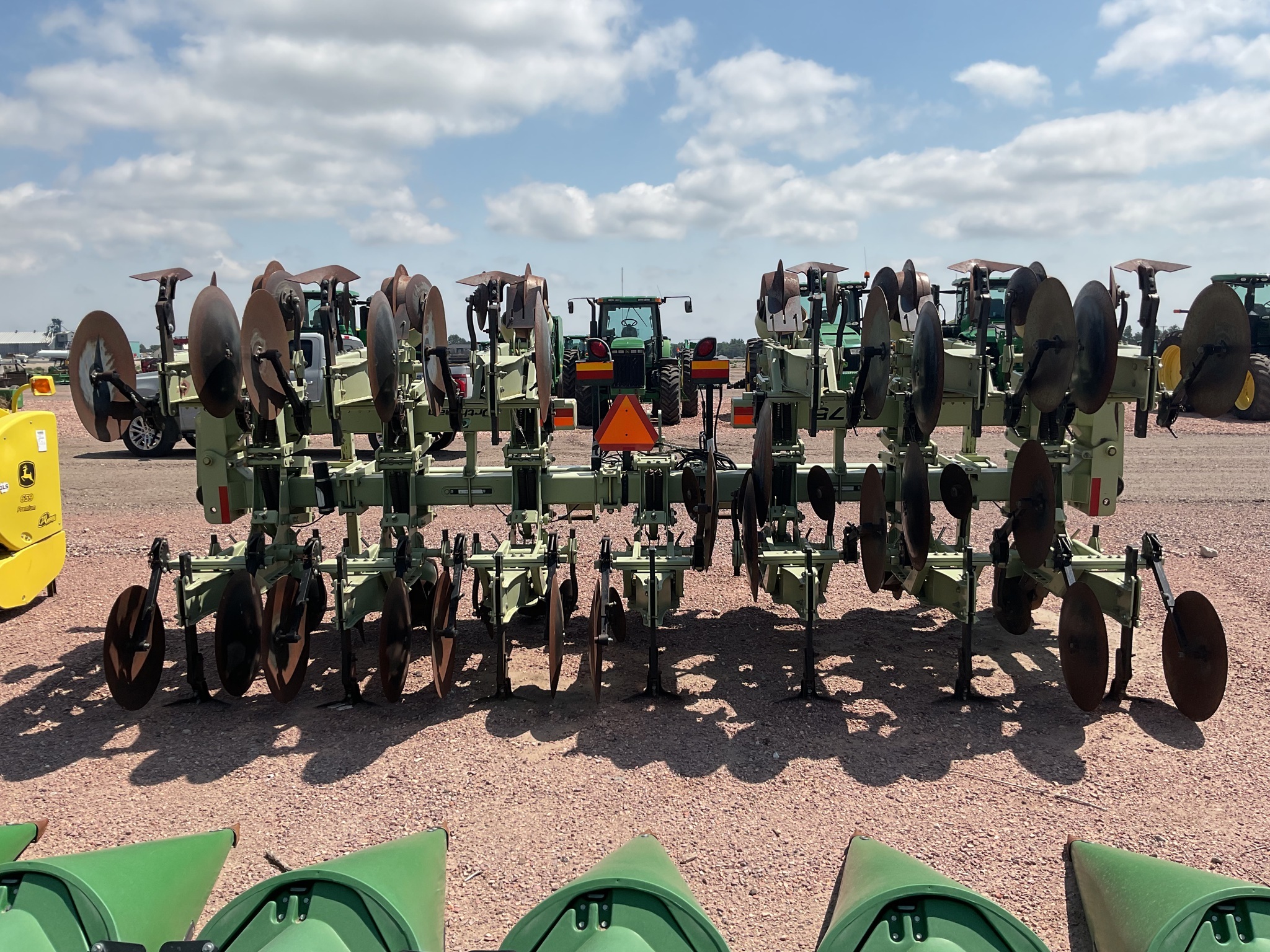 2011 Orthman 8375 Cultivator