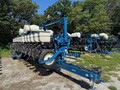 2012 Kinze 3660 Planter