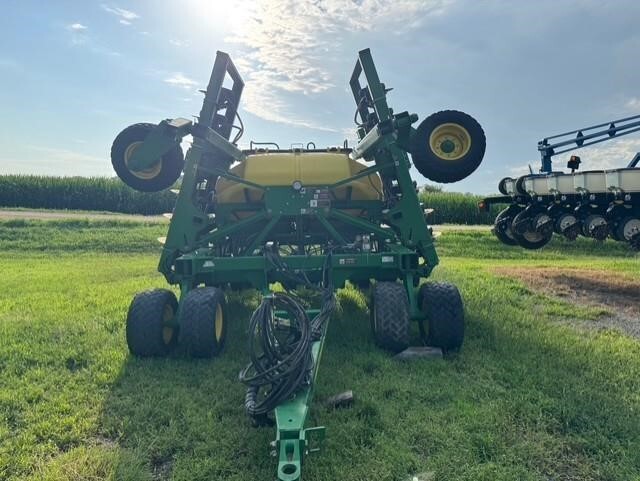 2006 John Deere 1990 Air Seeder