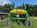 2006 John Deere 1990 Air Seeder