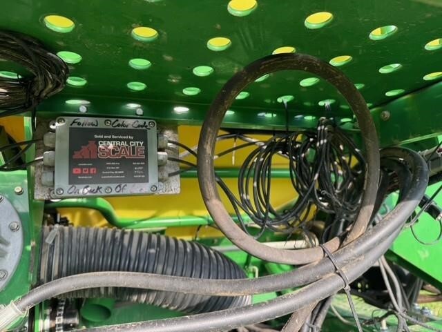 2006 John Deere 1990 Air Seeder