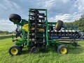 2006 John Deere 1990 Air Seeder