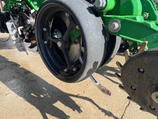 2018 John Deere 1775 Planter