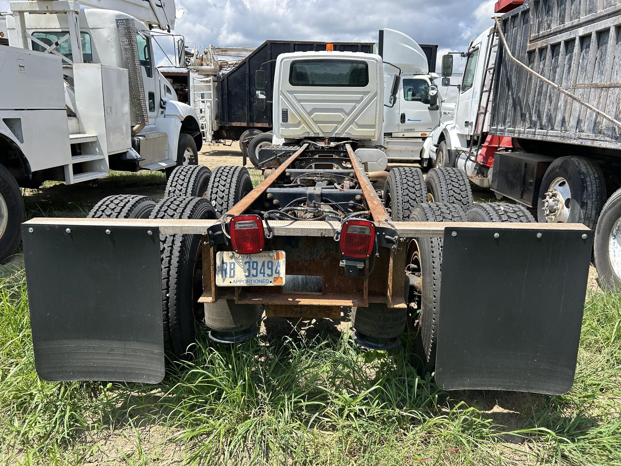 2019 International MV Box Trucks/Trailer