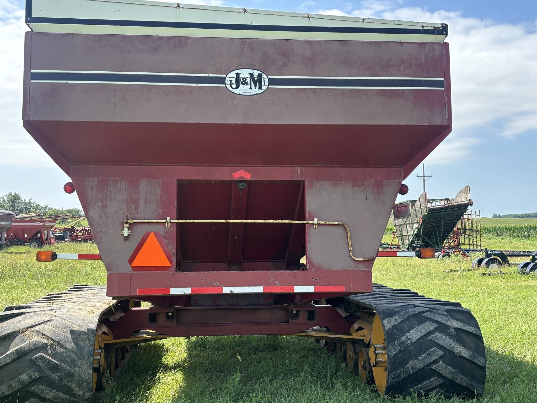  J&M 875-16 Grain Cart