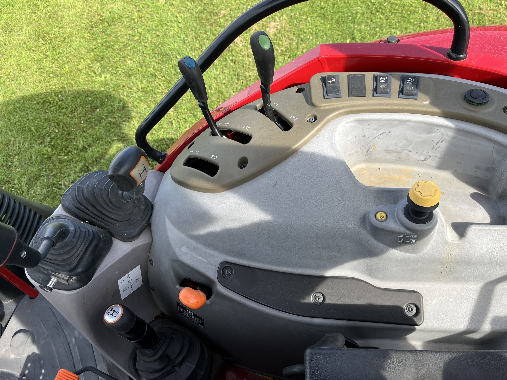 2020 Case IH Farmall 120C Tractor