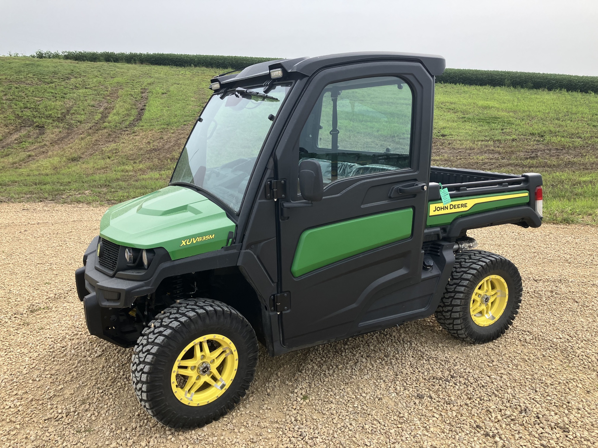 2024 John Deere XUV 835M ATVs and Utility Vehicle