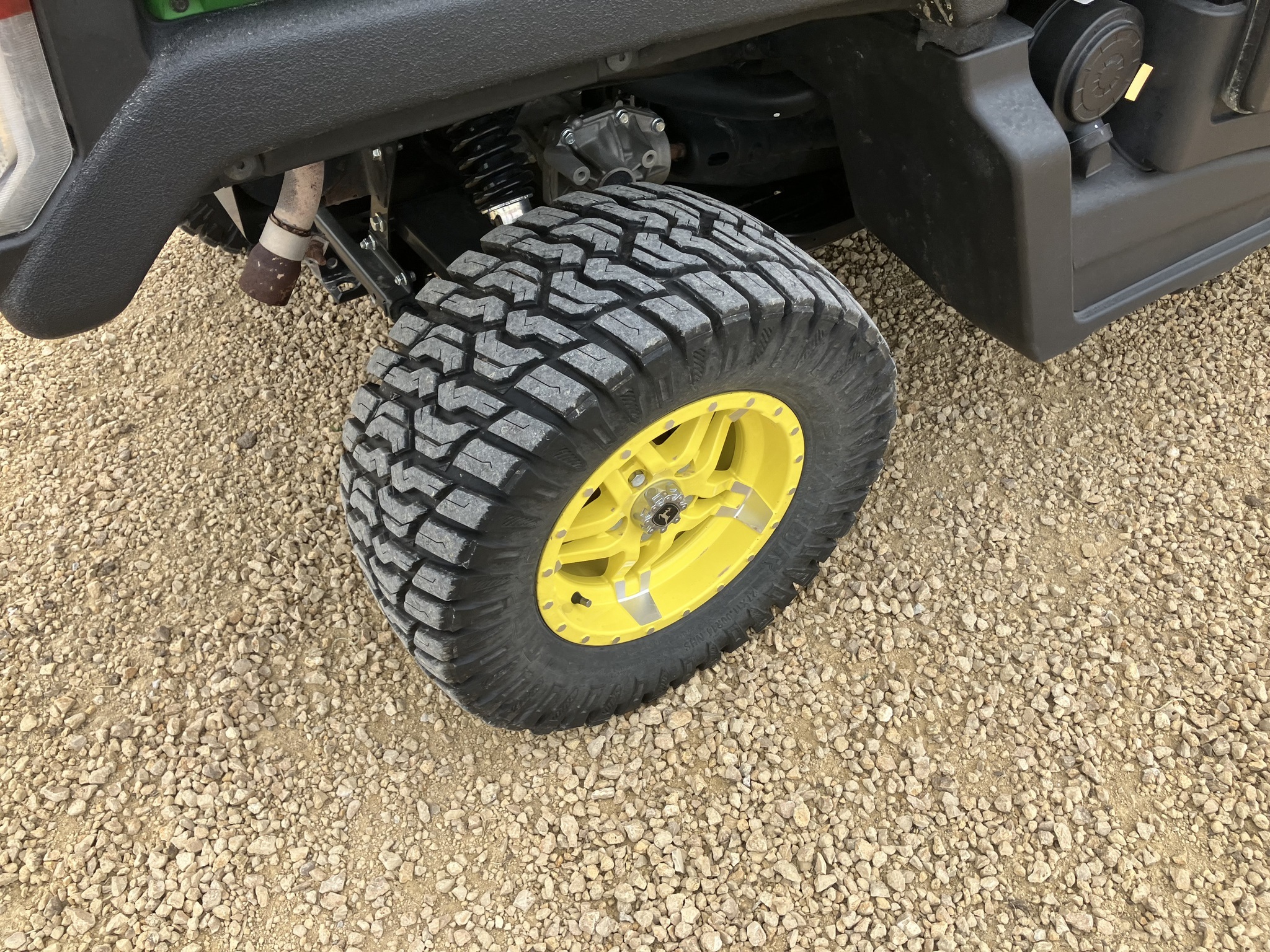 2024 John Deere XUV 835M ATVs and Utility Vehicle