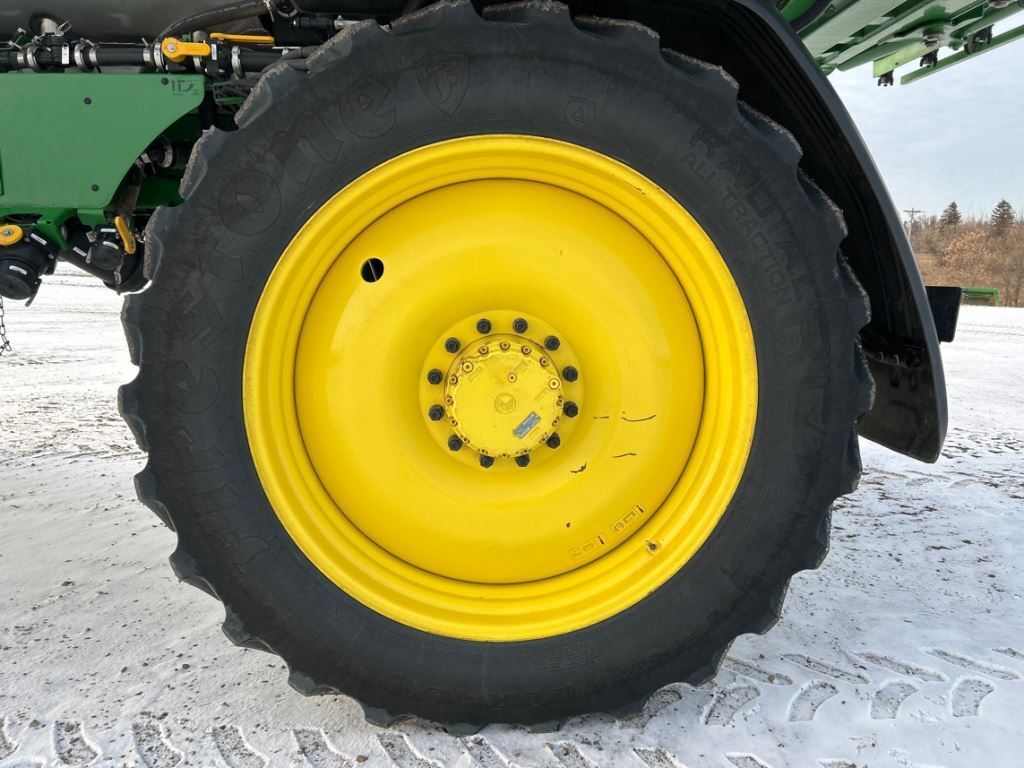 2022 John Deere 410R Self-Propelled Sprayer