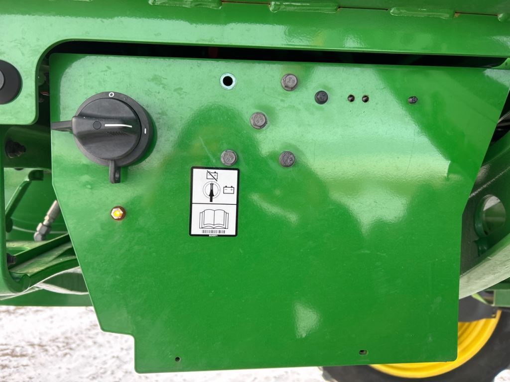 2022 John Deere 410R Self-Propelled Sprayer