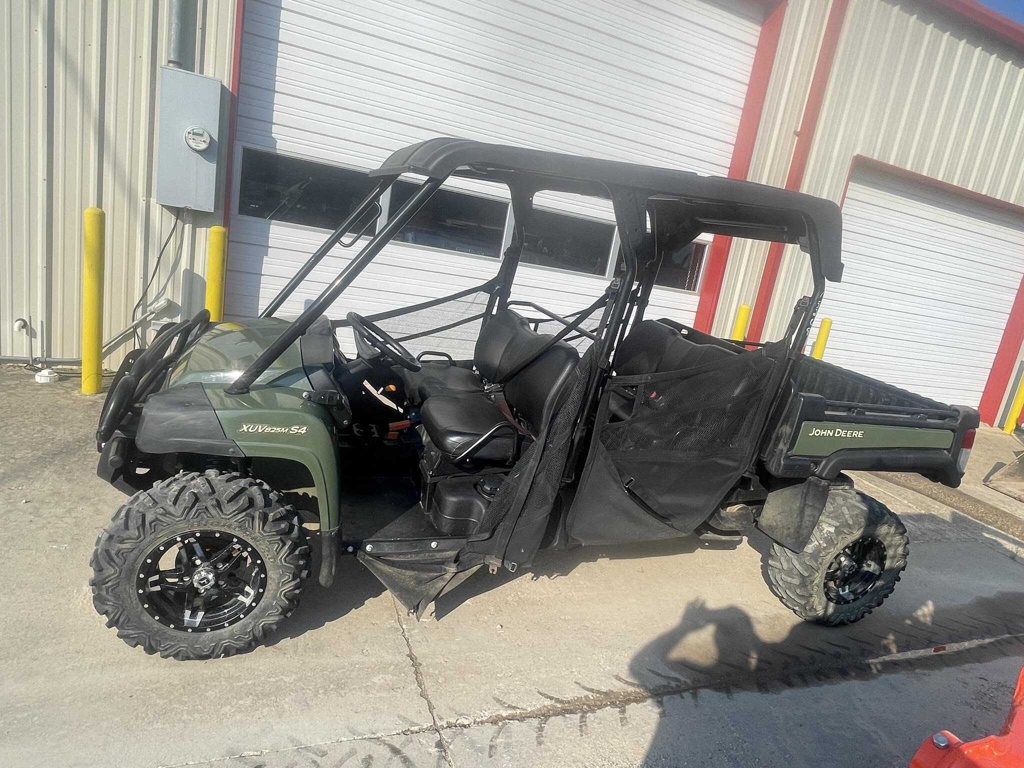 2020 John Deere XUV 825M S4 ATVs and Utility Vehicle