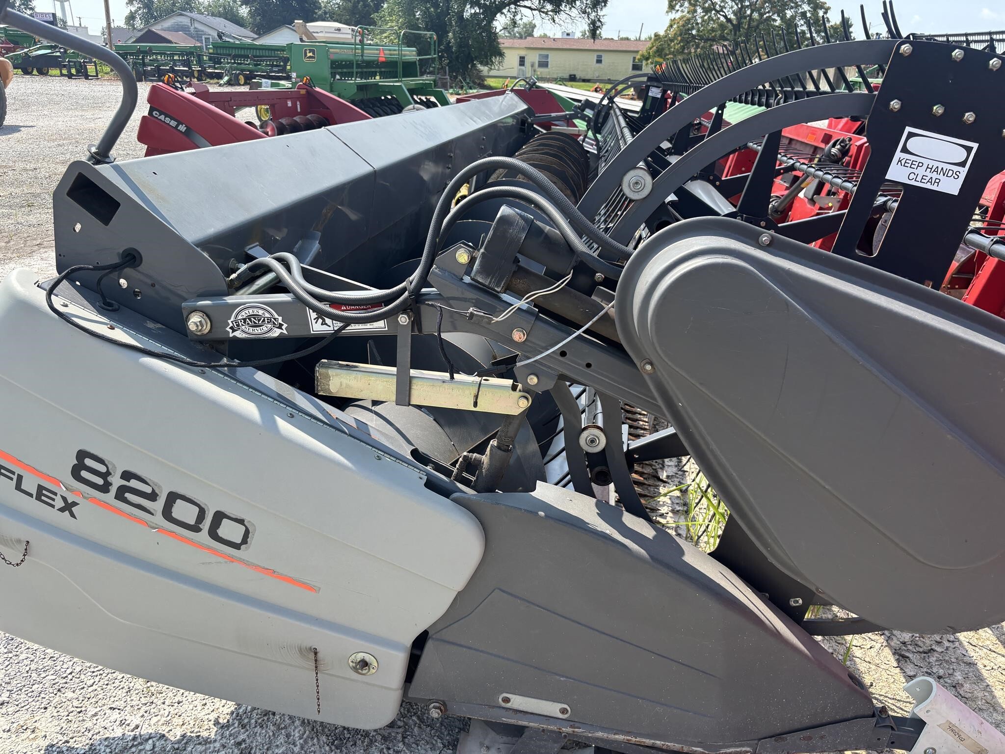 2008 Gleaner 8200 Platform