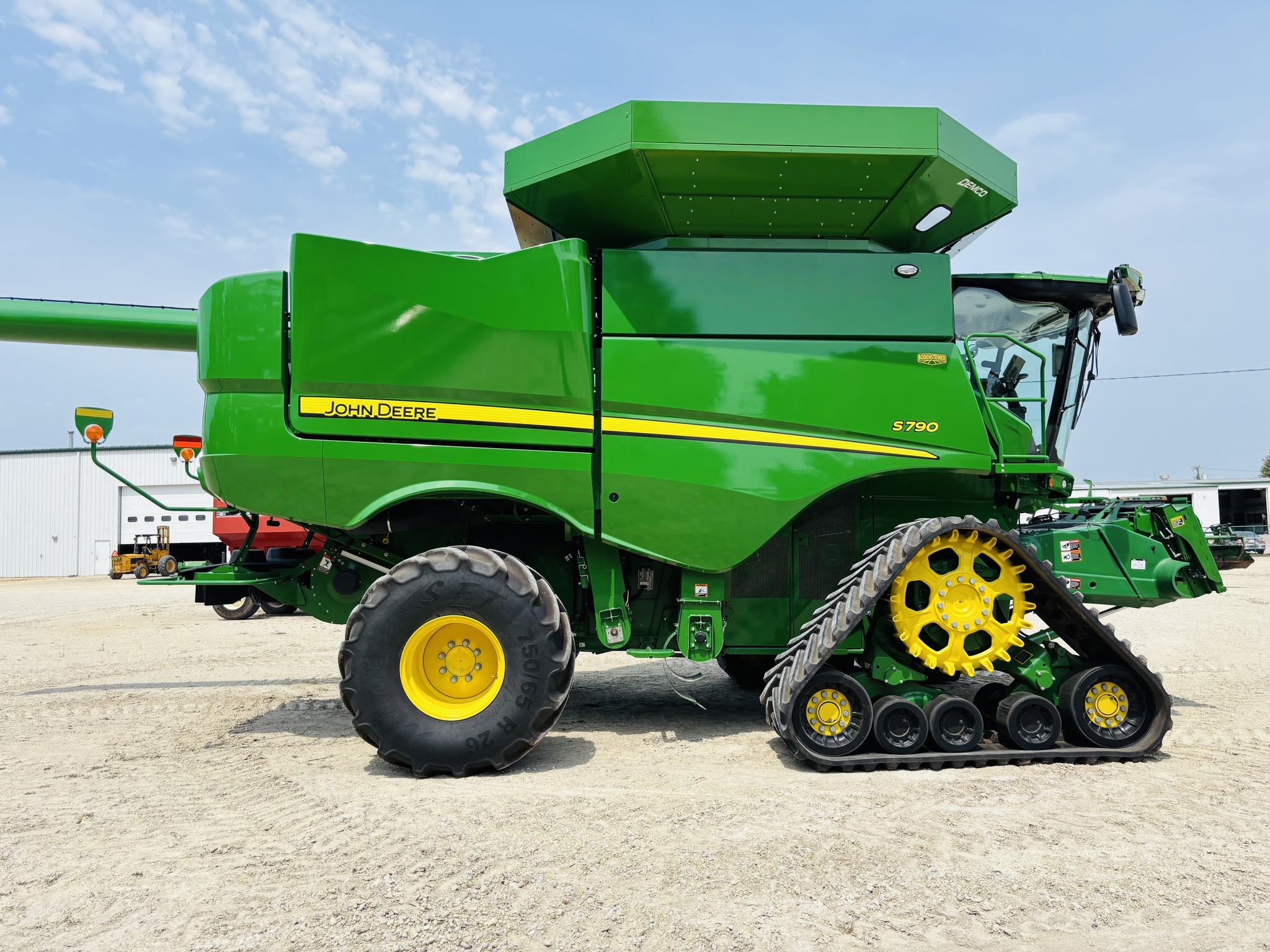 2023 John Deere S790 Combine