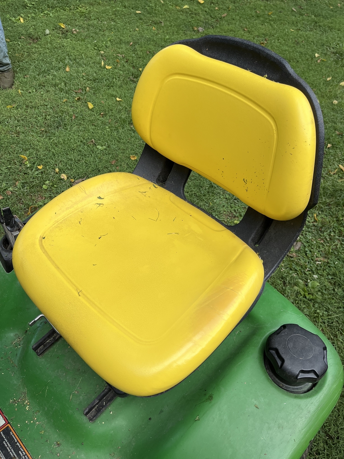 2018 John Deere X330 Lawn Mower