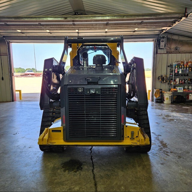 2023 Deere 333G Skid Steer