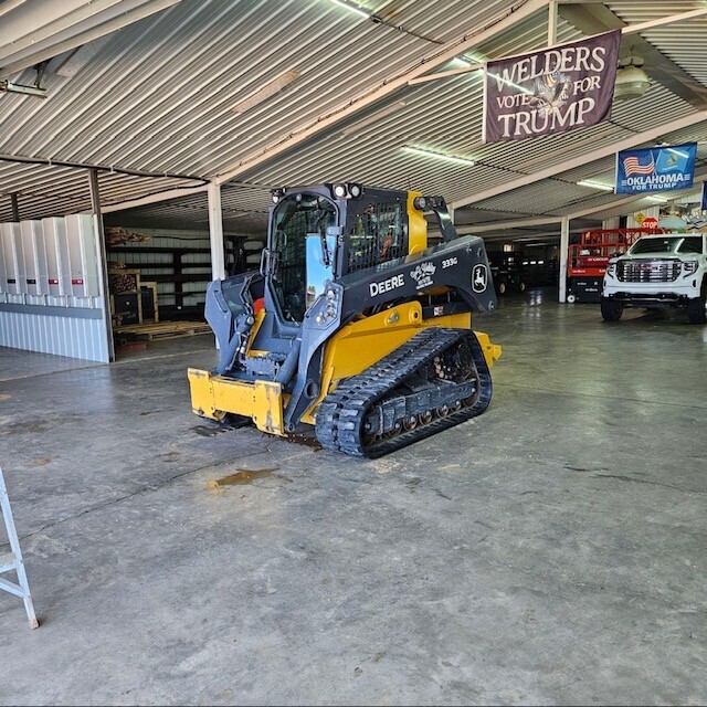 2023 Deere 333G Skid Steer