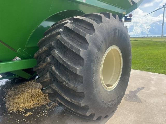 2023 J&M 1401-22 Grain Cart