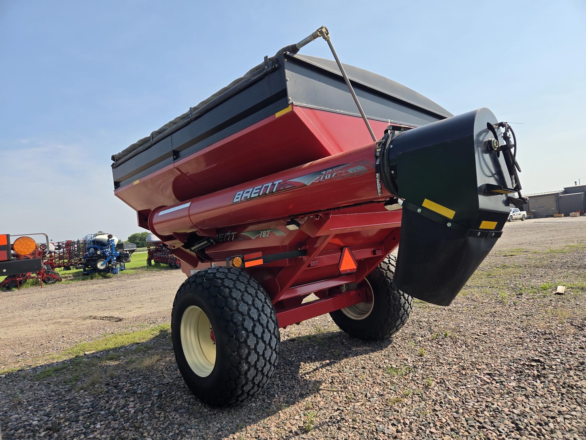 2011 Brent 782 Grain Cart