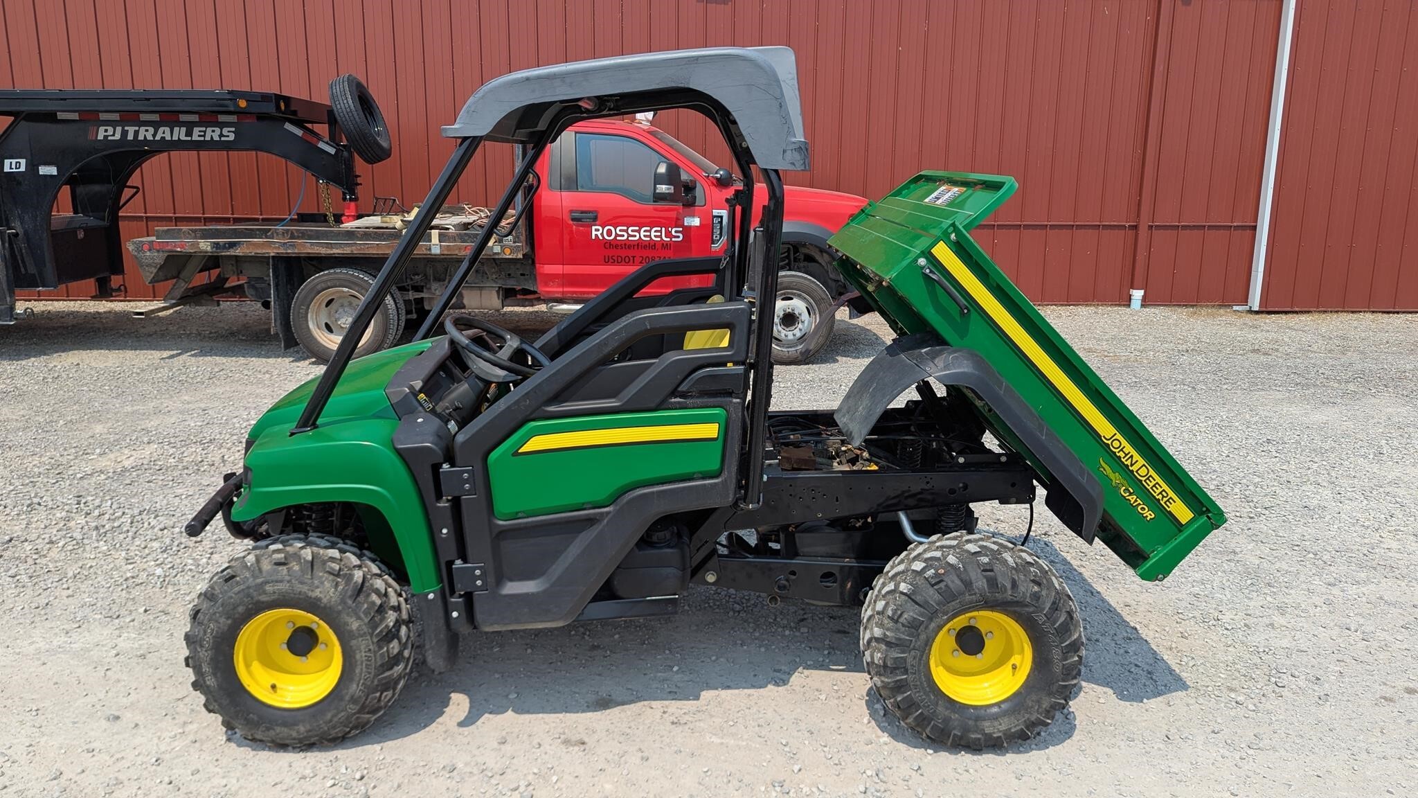 2014 John Deere Gator HPX ATVs and Utility Vehicle