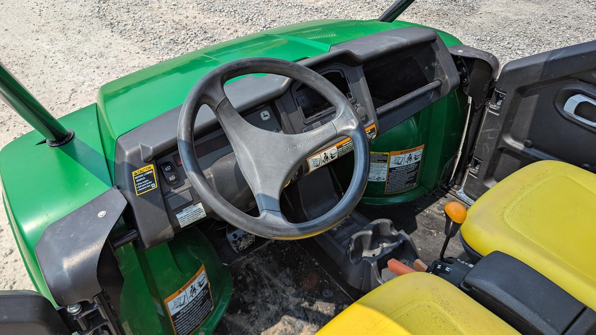 2014 John Deere Gator HPX ATVs and Utility Vehicle