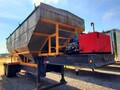 1999 KBH 30FT Semi Trucks/Trailer