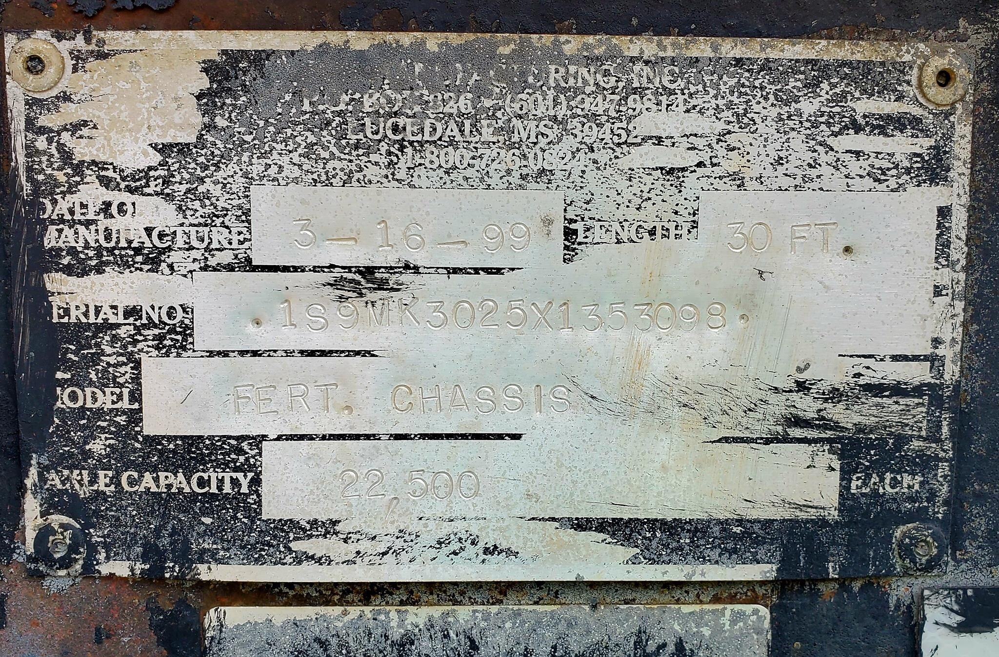 1999 KBH 30FT Semi Trucks/Trailer