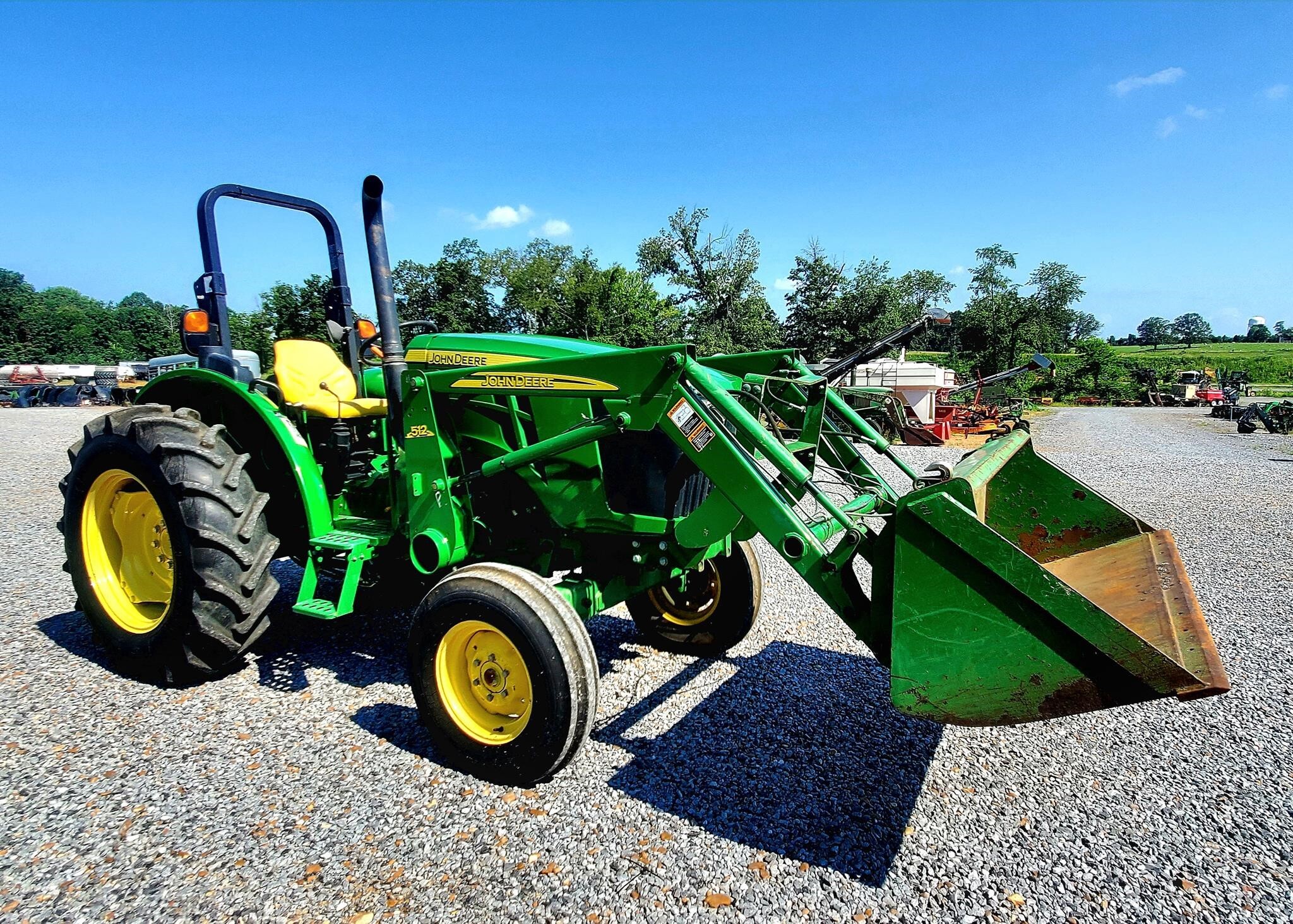 2015 John Deere 5045E Tractor