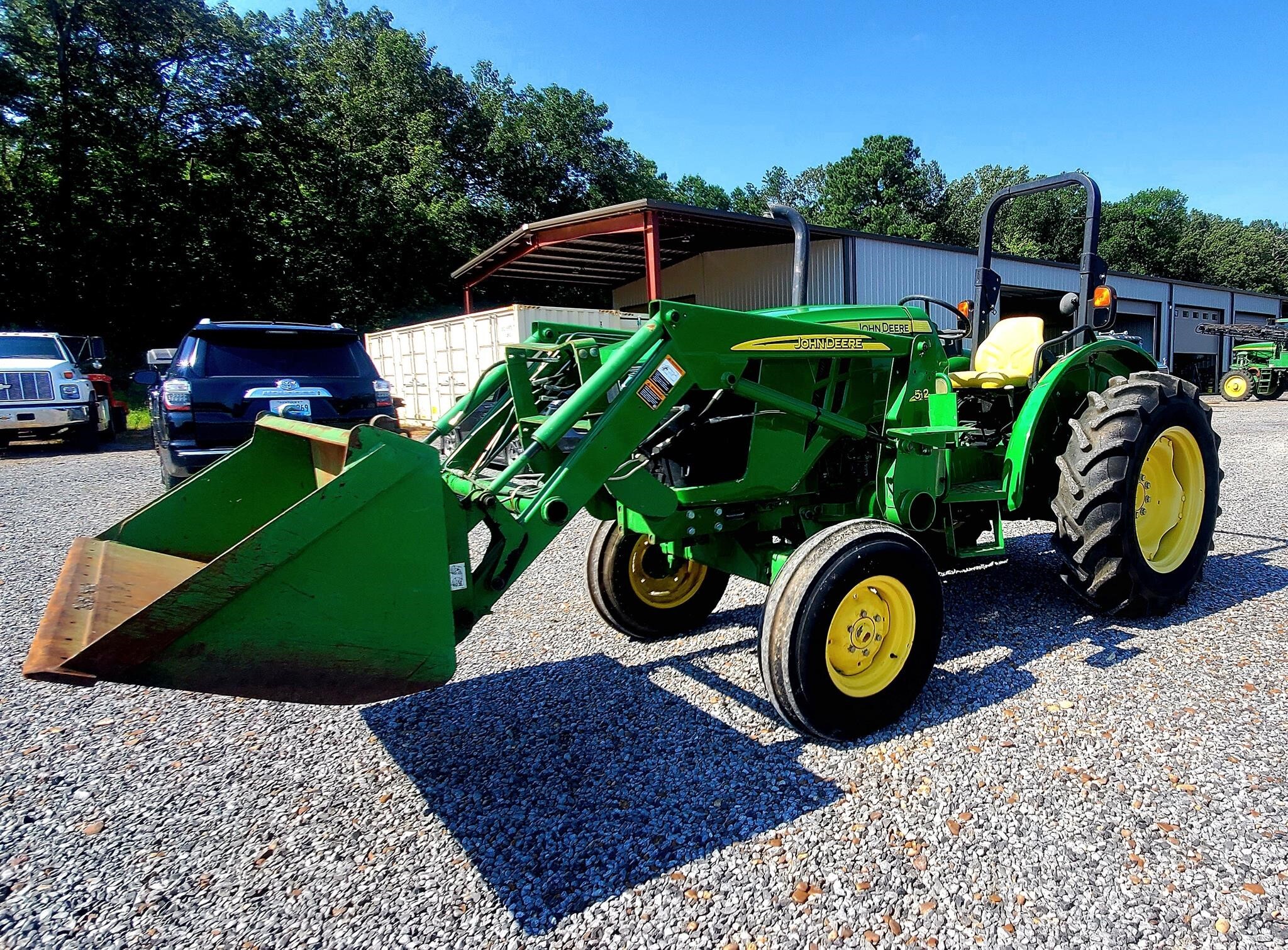 2015 John Deere 5045E Tractor